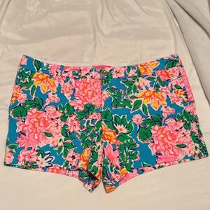 NWT Lilly Pulitzer - Callahan Knit Short in “Rose to the Occasion” Print